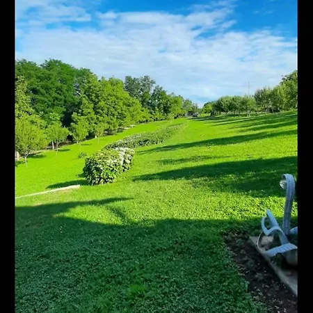 Vikendica-sana Сasa de vacaciones Sanski Most